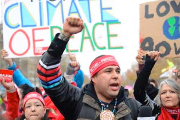 The Cousteau Society follow the resolutions of the COP21 in the Streets among the civil society